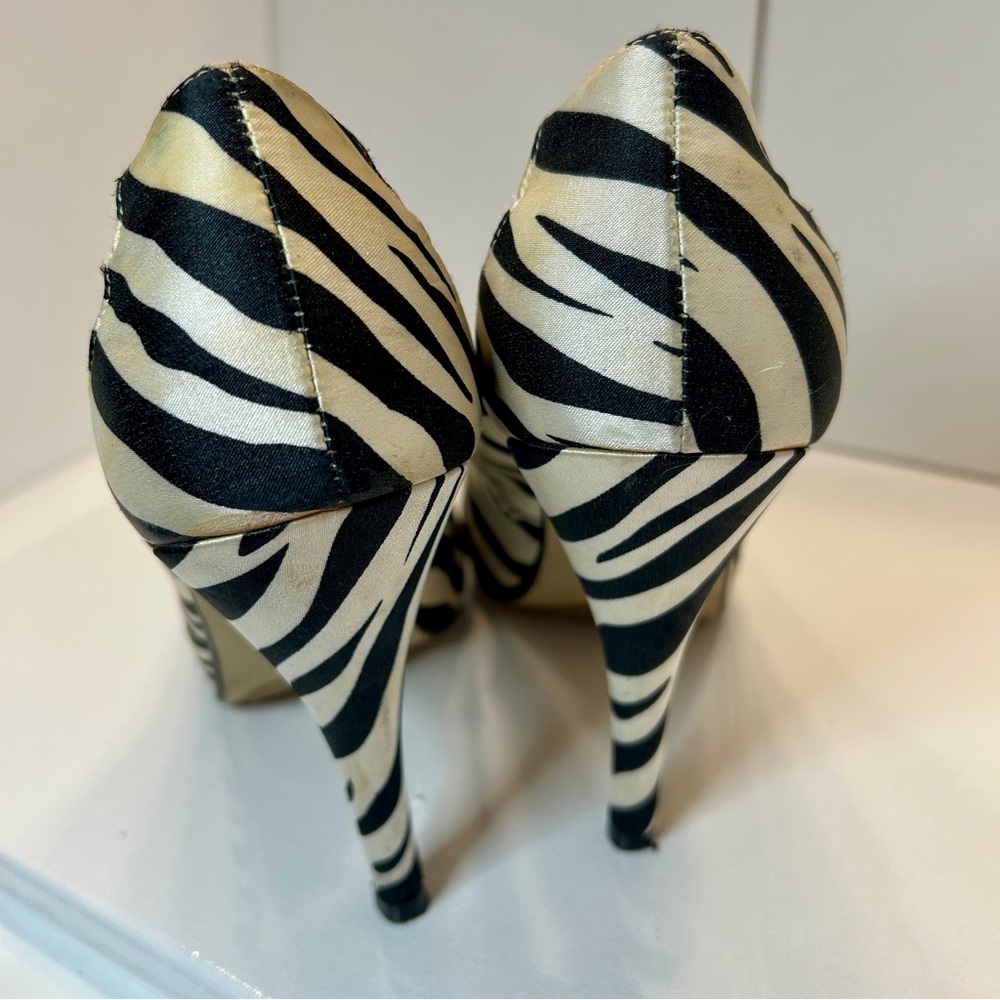 Massimo Black and White Zebra Print Heels - Picture 8 of 10